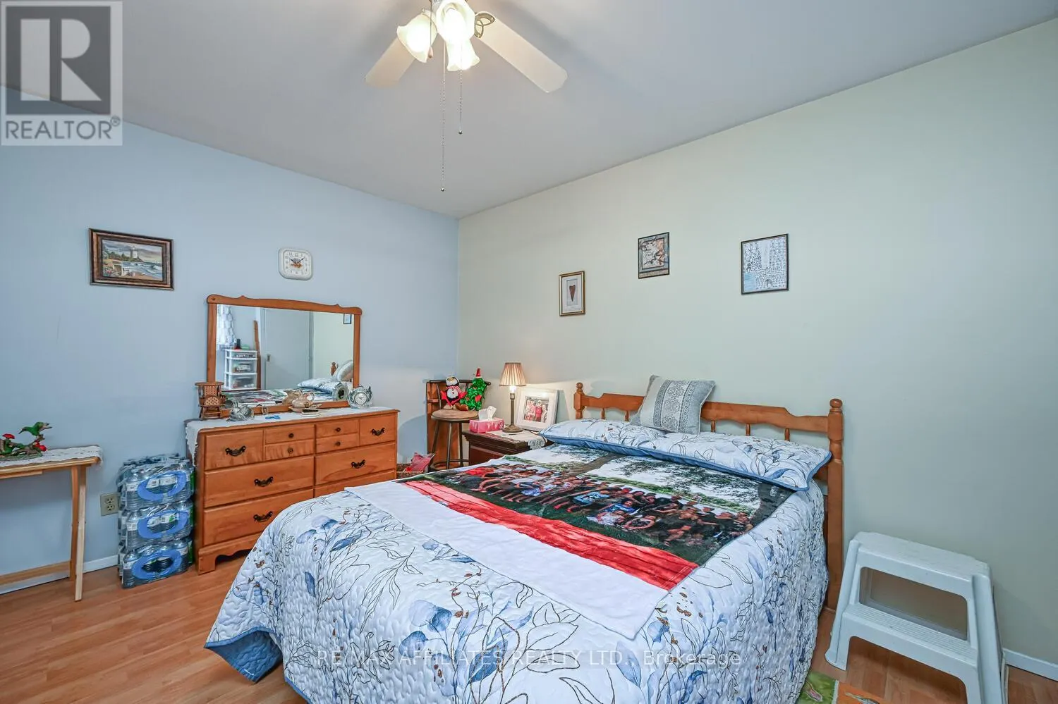 4 OTTERDALE CRESCENT