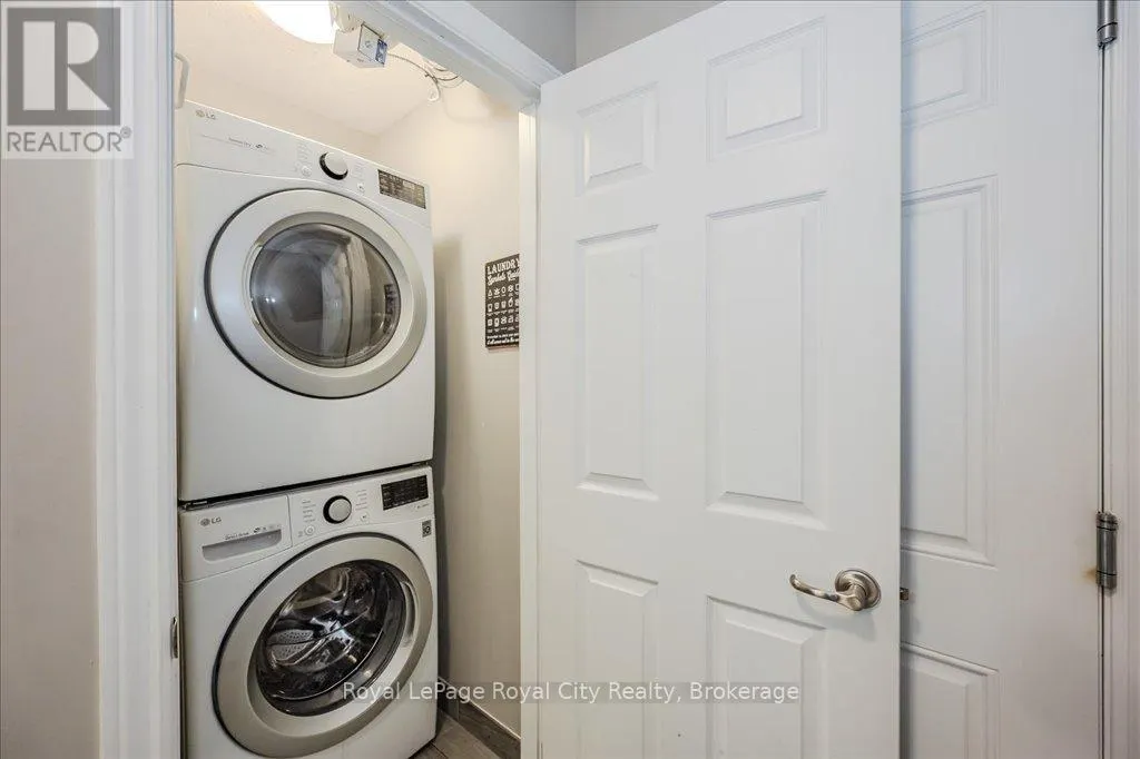 52 - 107 WESTRA DRIVE, #52