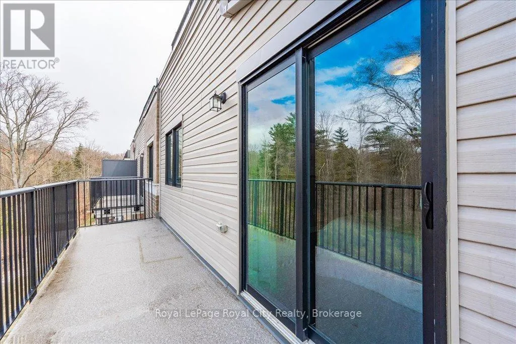 52 - 107 WESTRA DRIVE, #52