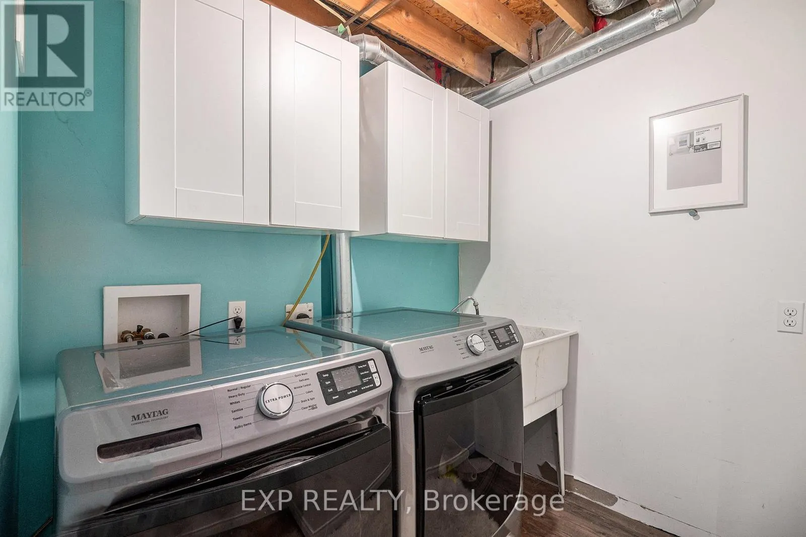 302 COTE-ROYALE CRESCENT