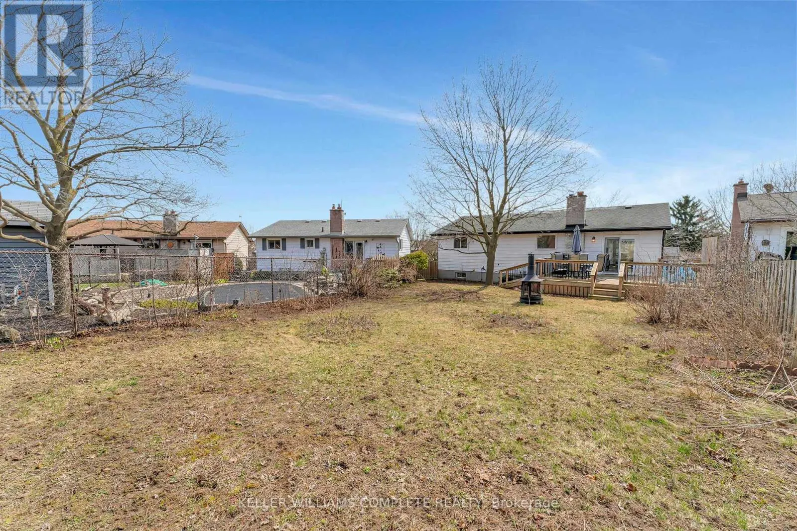 16 SETTLERS DRIVE