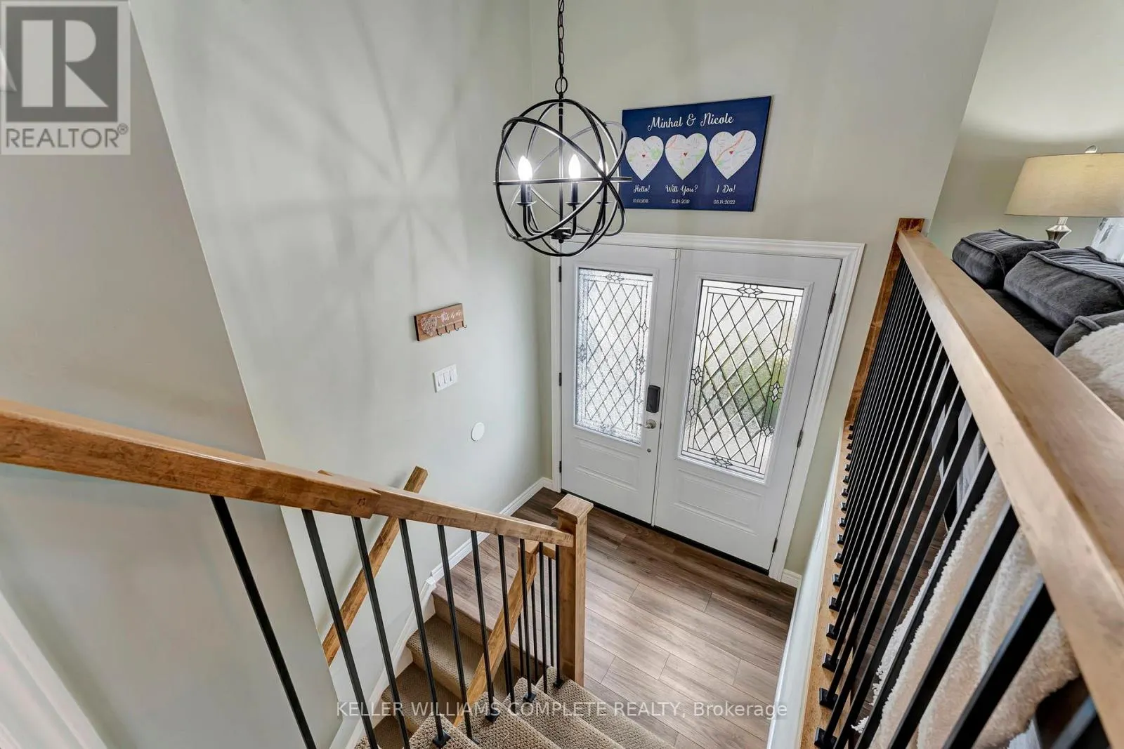 16 SETTLERS DRIVE