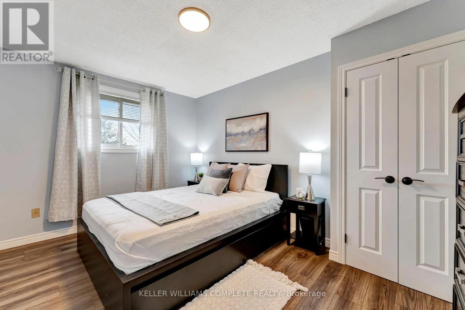 16 SETTLERS DRIVE