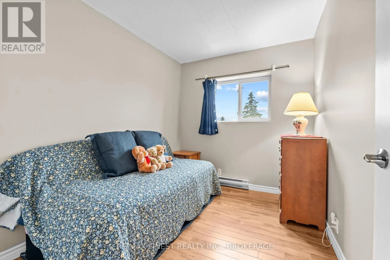 601 - 610 WILLIAM STREET, #601