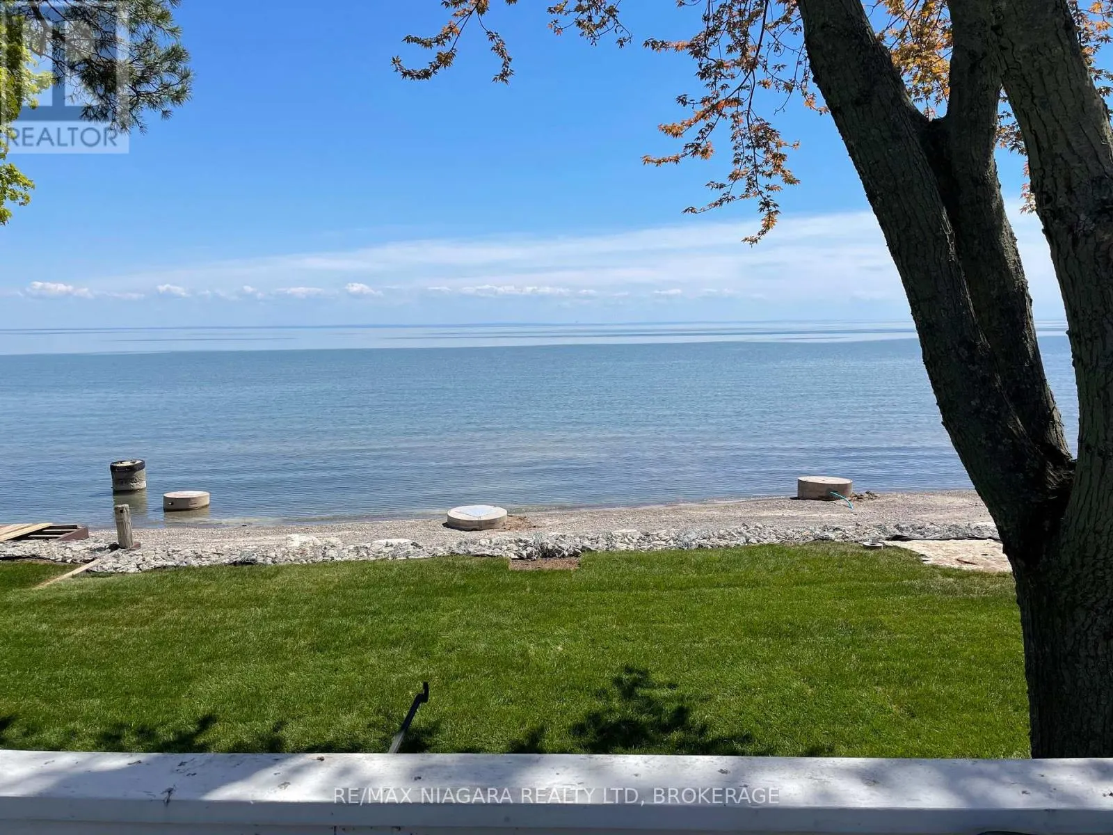 12883 OLD LAKESHORE ROAD W