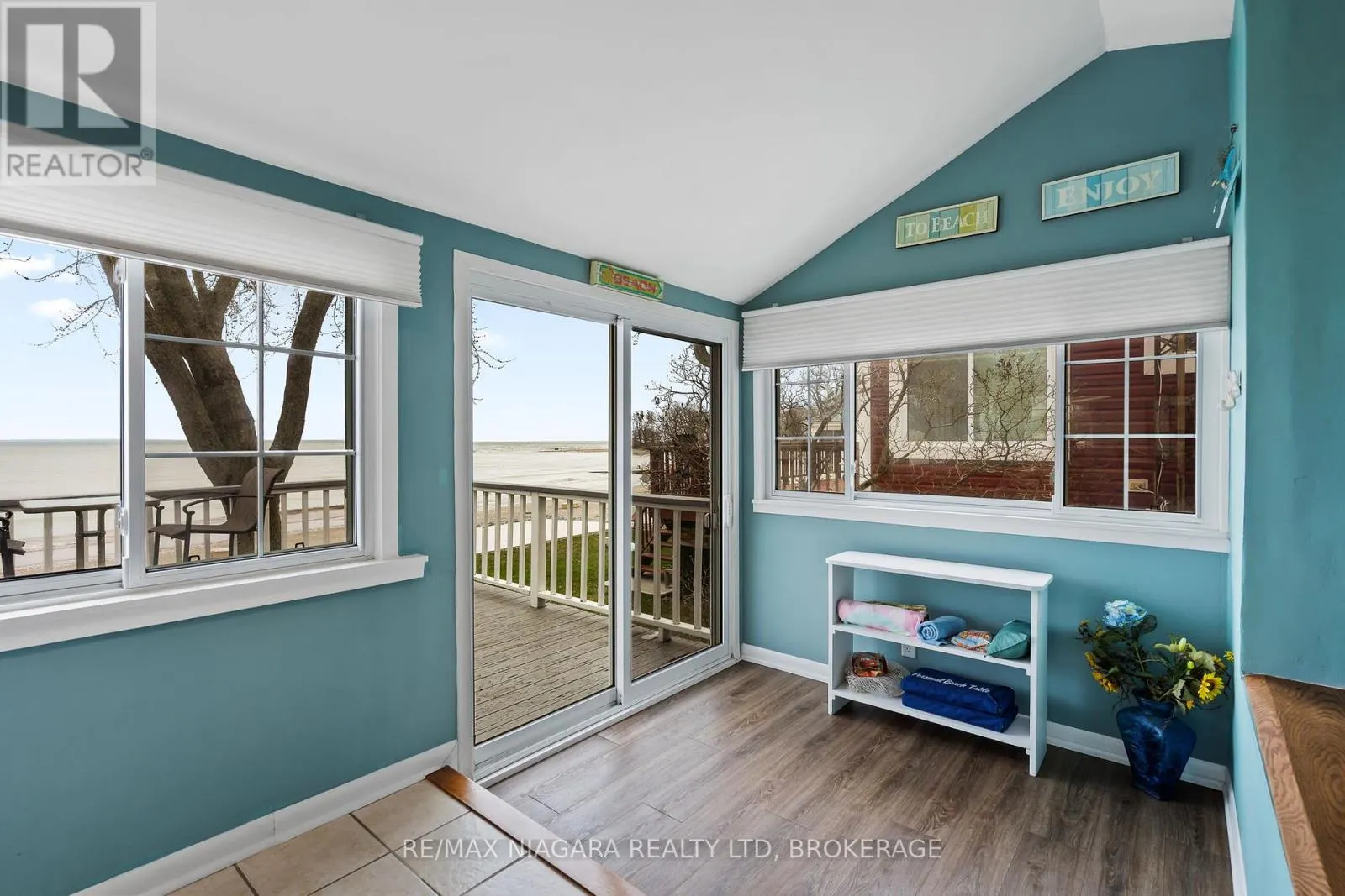 12883 OLD LAKESHORE ROAD W