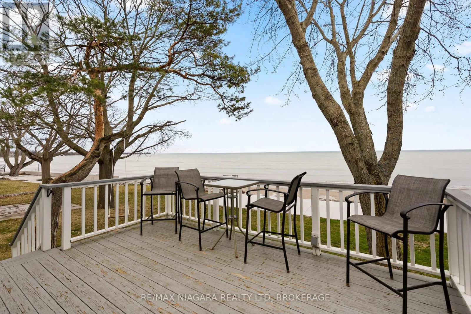12883 OLD LAKESHORE ROAD W