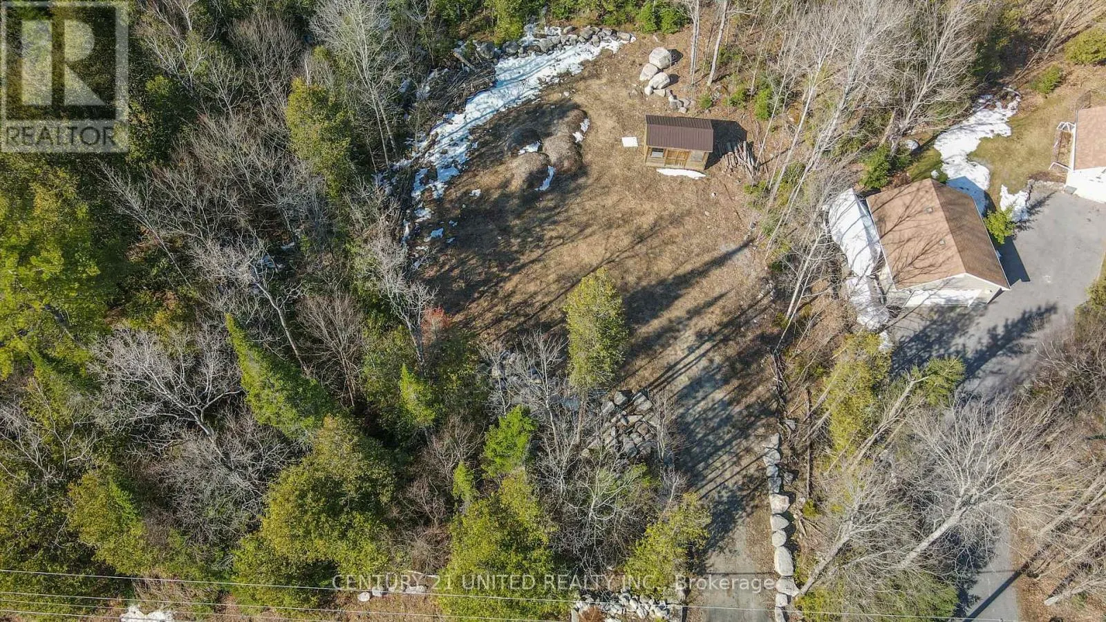 2206 MCCRACKENS LANDING ROAD