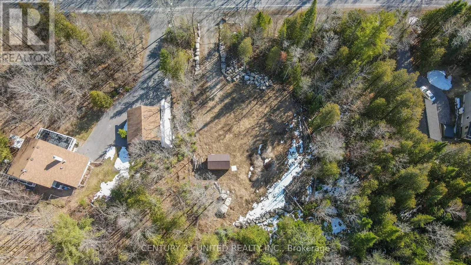 2206 MCCRACKENS LANDING ROAD