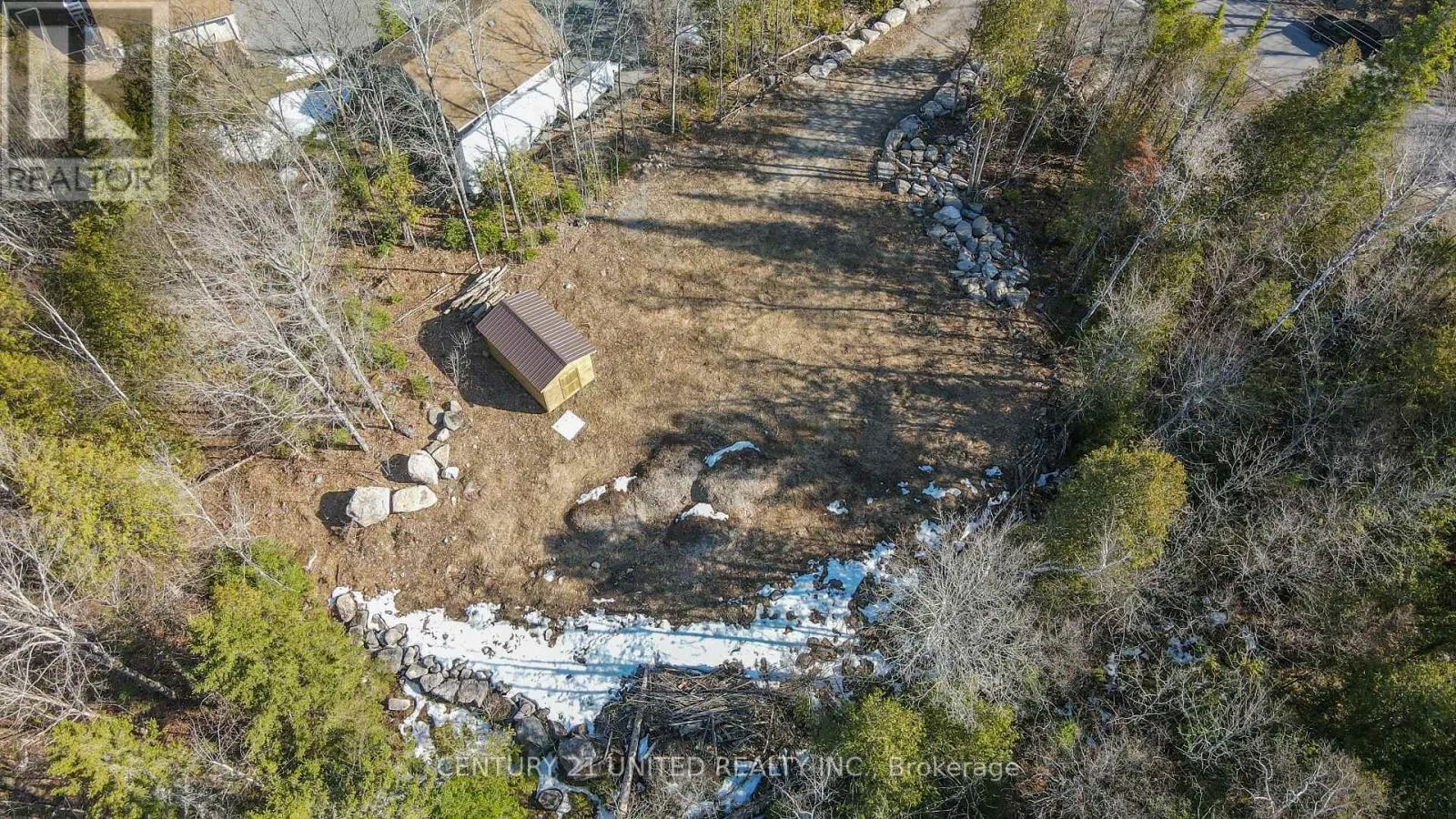 2206 MCCRACKENS LANDING ROAD