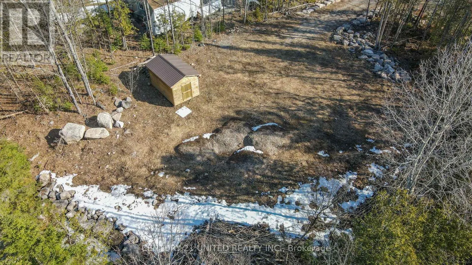 2206 MCCRACKENS LANDING ROAD