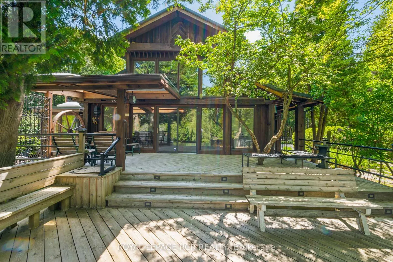 15 RIVER BLUFF PATH