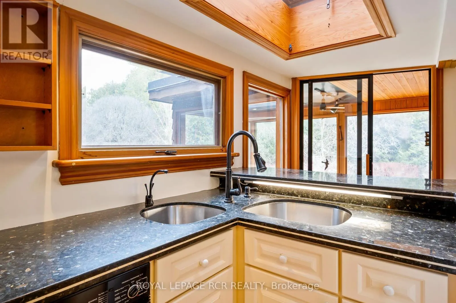 15 RIVER BLUFF PATH