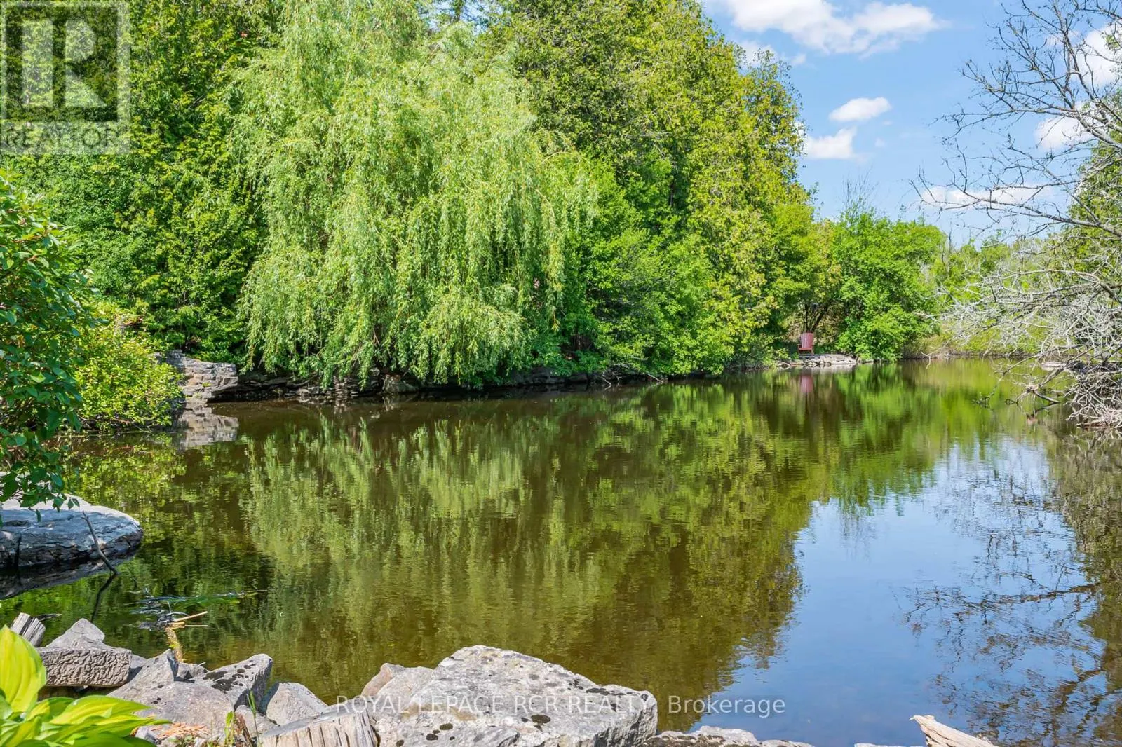 15 RIVER BLUFF PATH