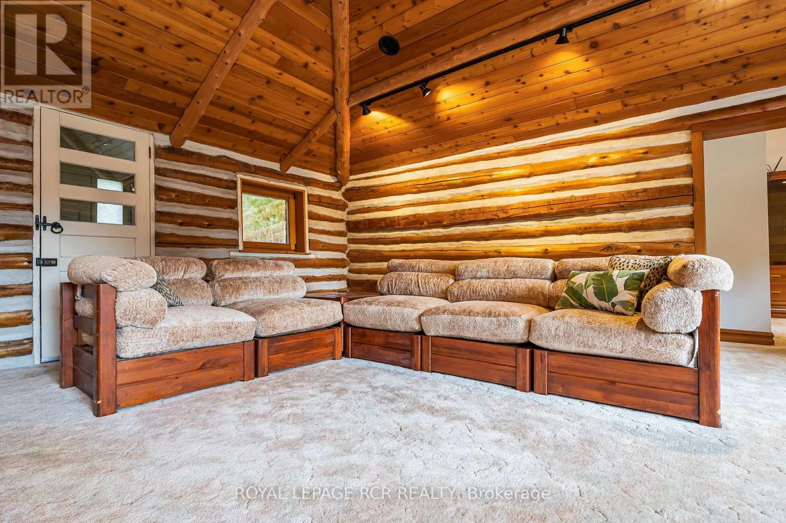 15 RIVER BLUFF PATH