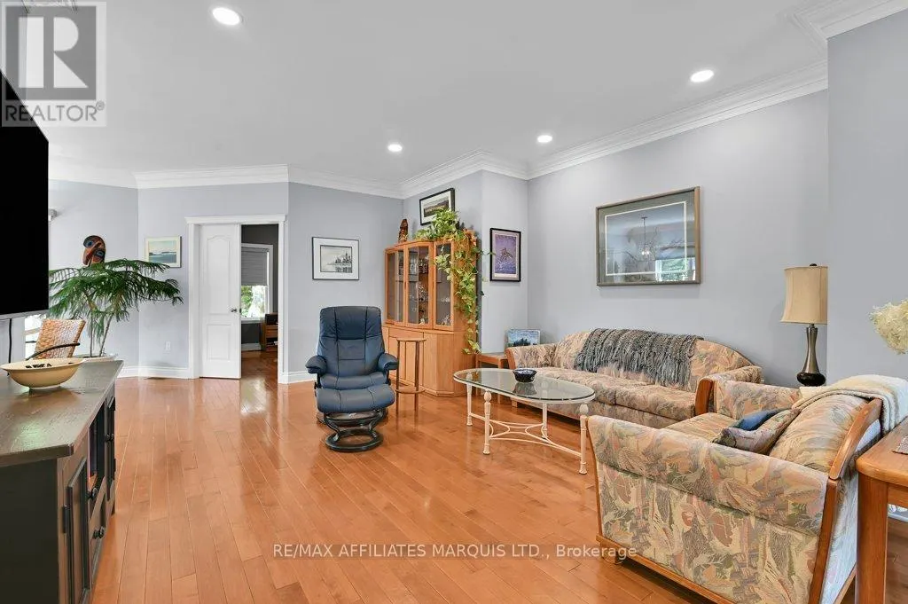 6798 RIVERVIEW DRIVE
