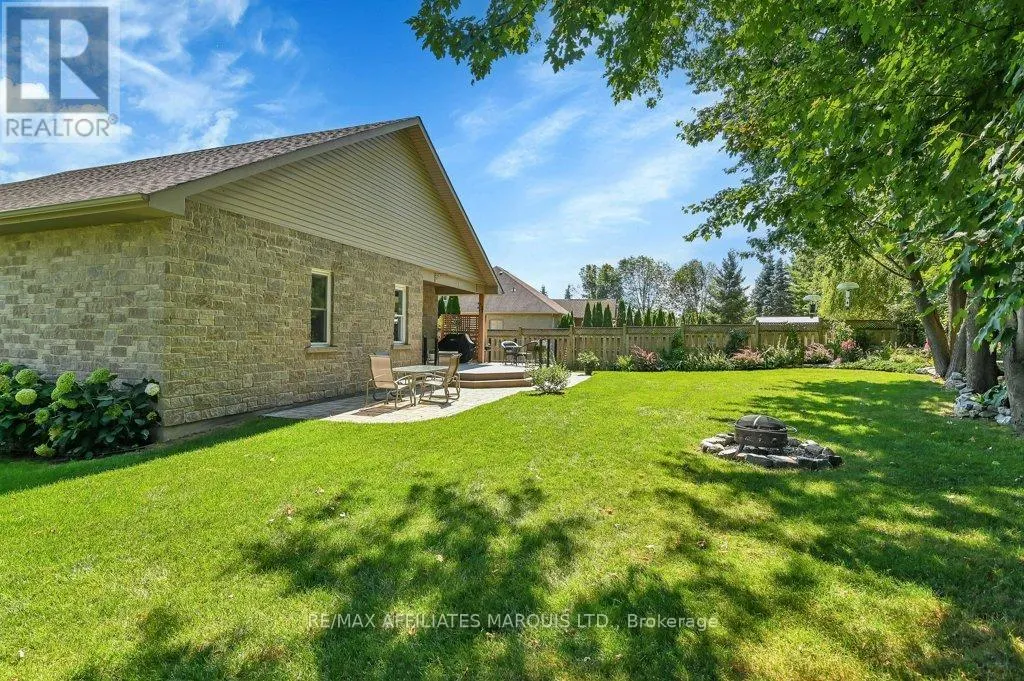 6798 RIVERVIEW DRIVE
