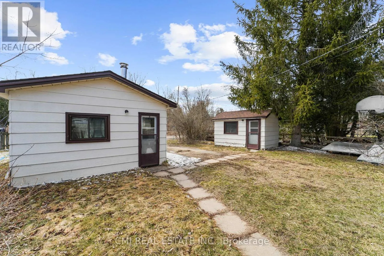 222 CENTENNIAL LANE