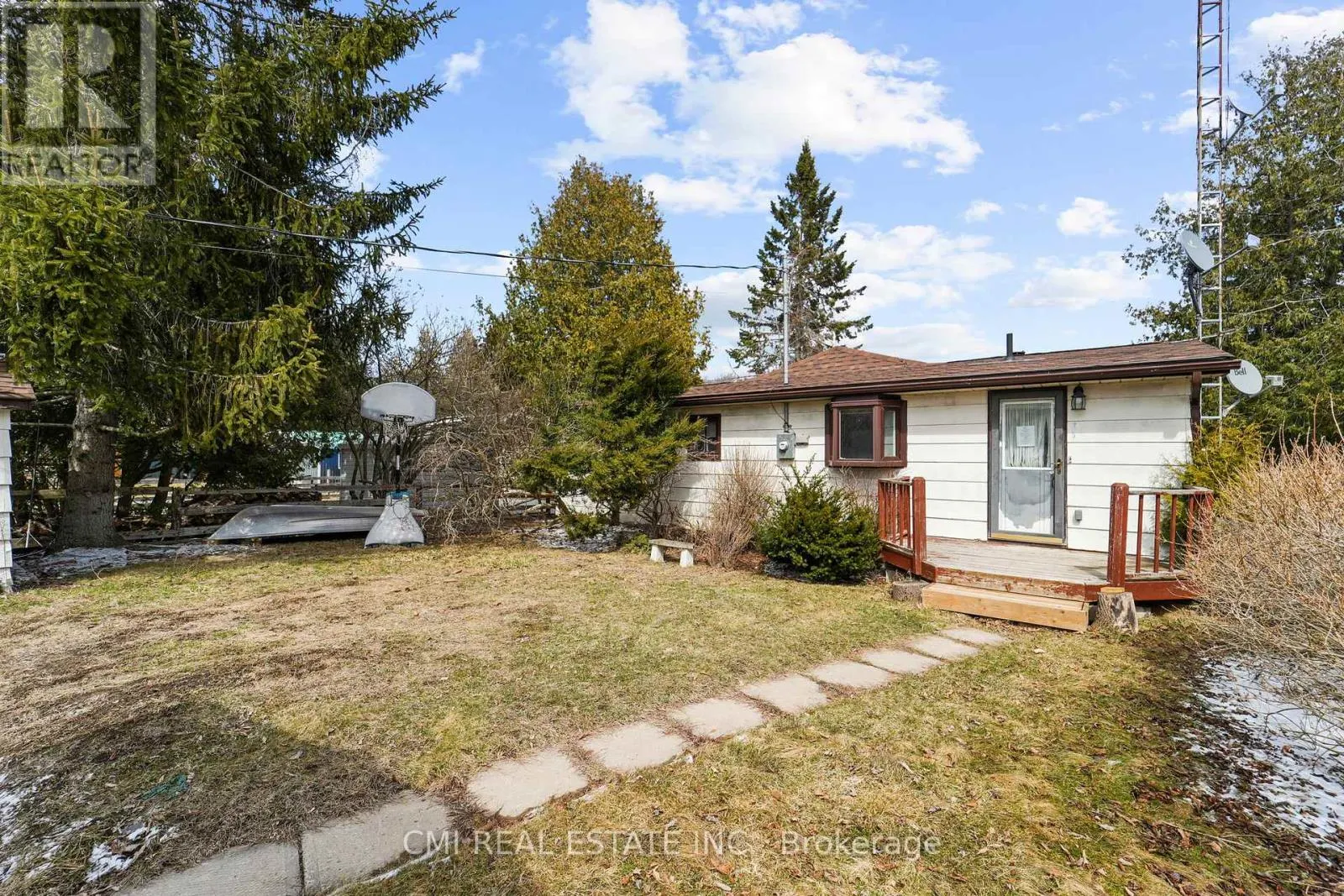 222 CENTENNIAL LANE