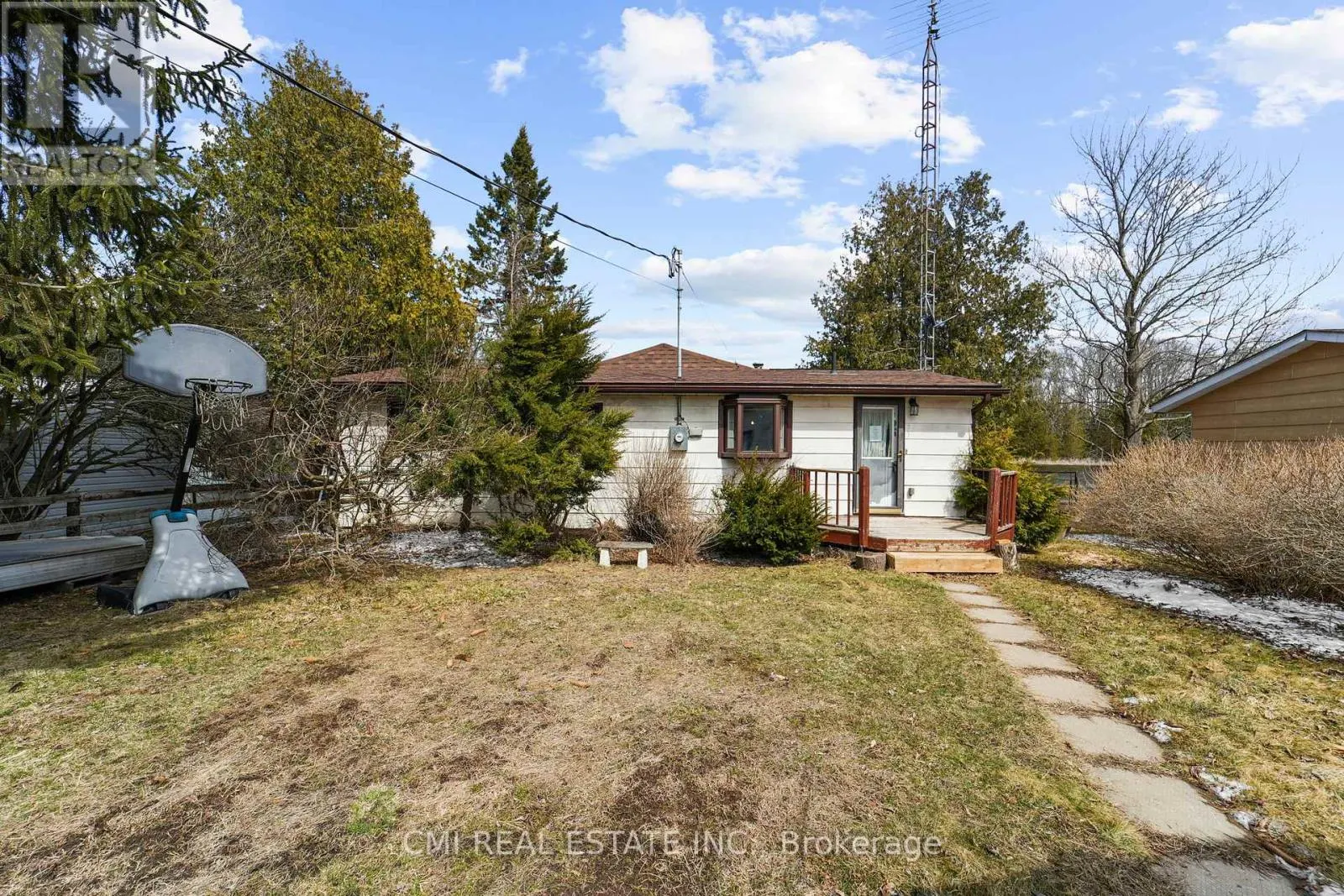 222 CENTENNIAL LANE