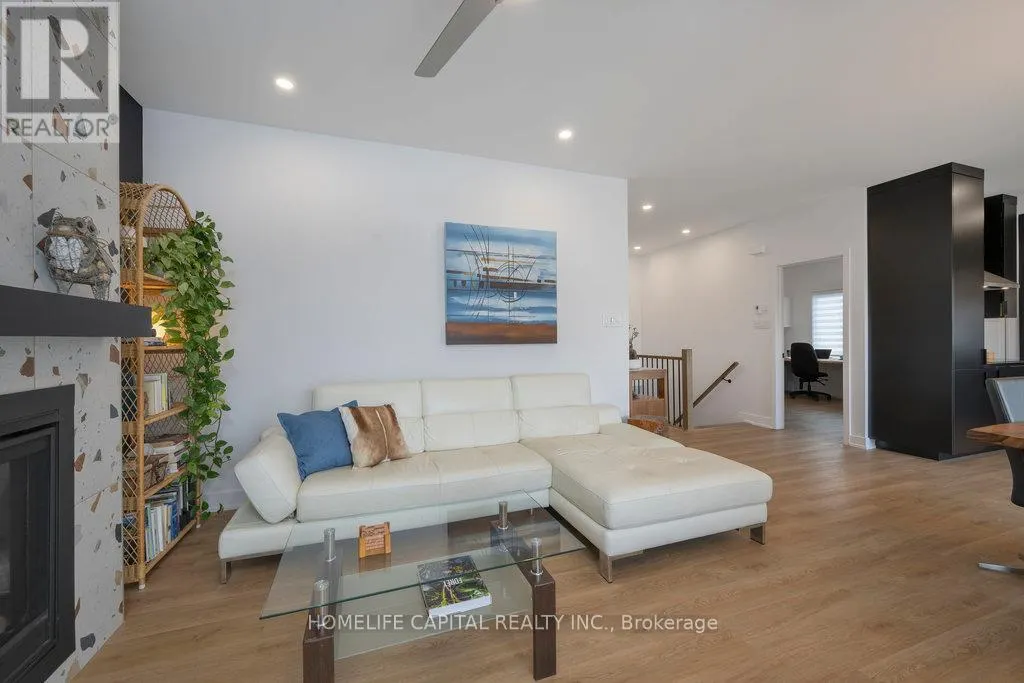 525 BARRAGE STREET