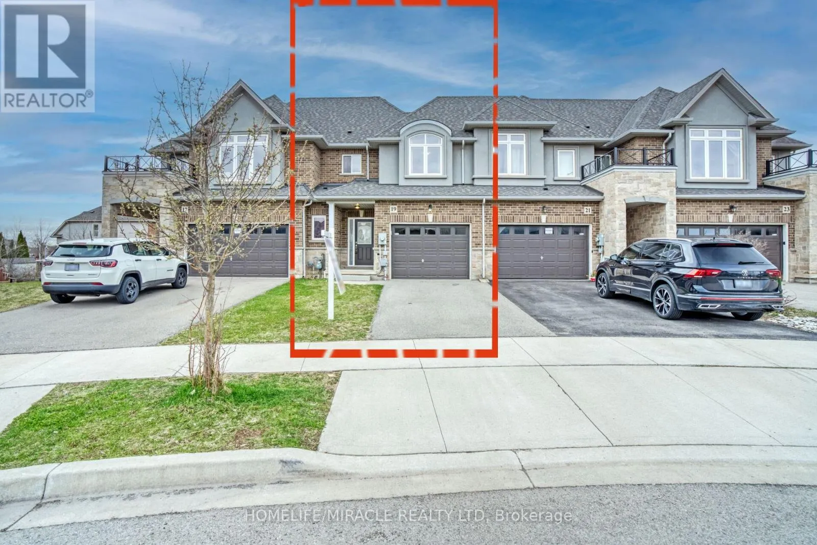 19 PINOT CRESCENT