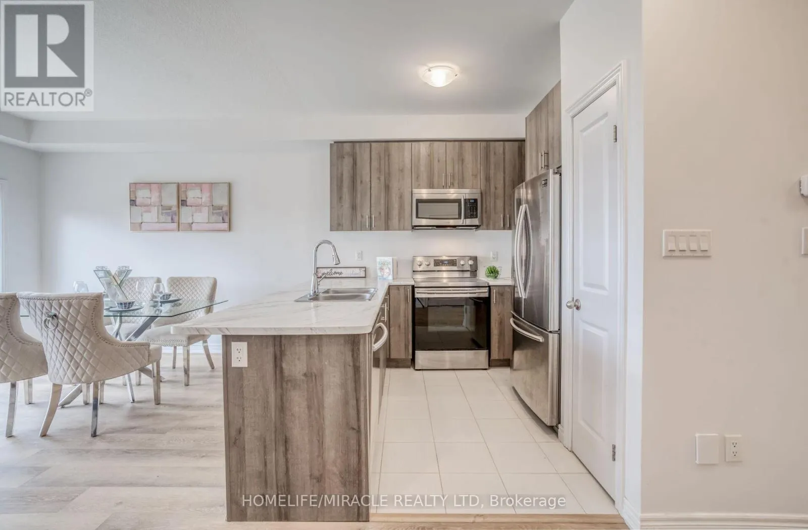 19 PINOT CRESCENT