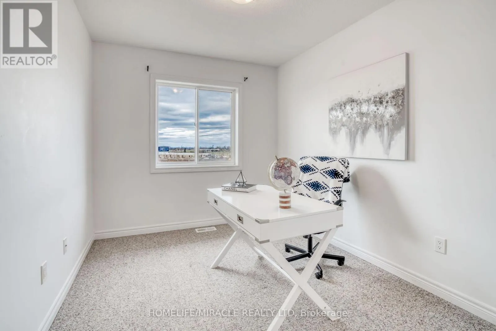 19 PINOT CRESCENT