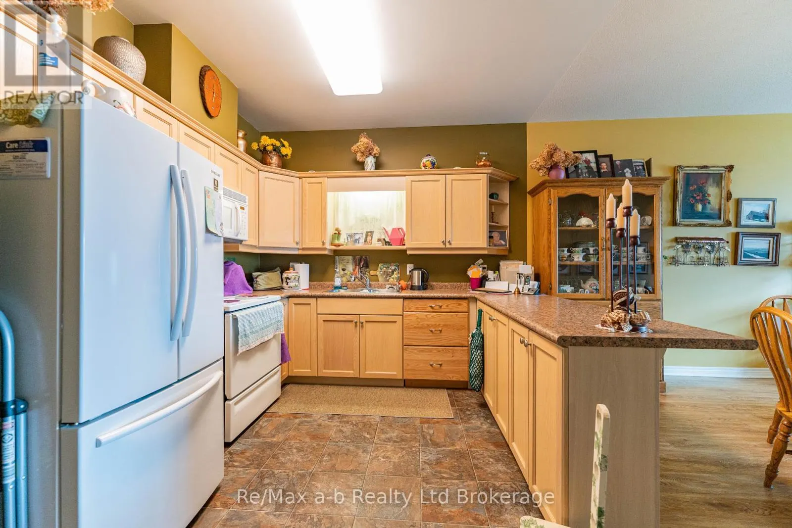 101 - 80 BRIDGE STREET E, #101