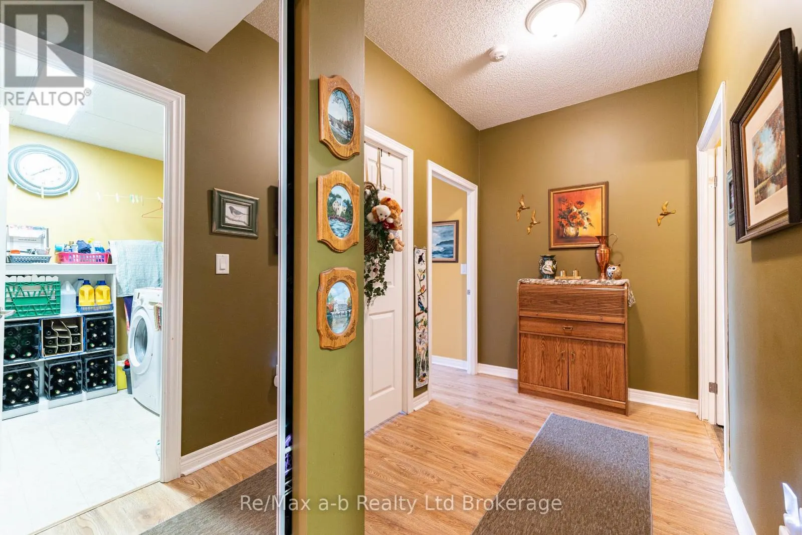 101 - 80 BRIDGE STREET E, #101