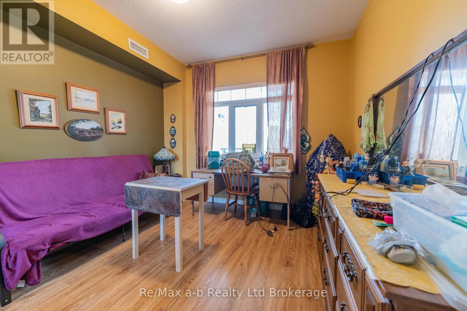 101 - 80 BRIDGE STREET E, #101