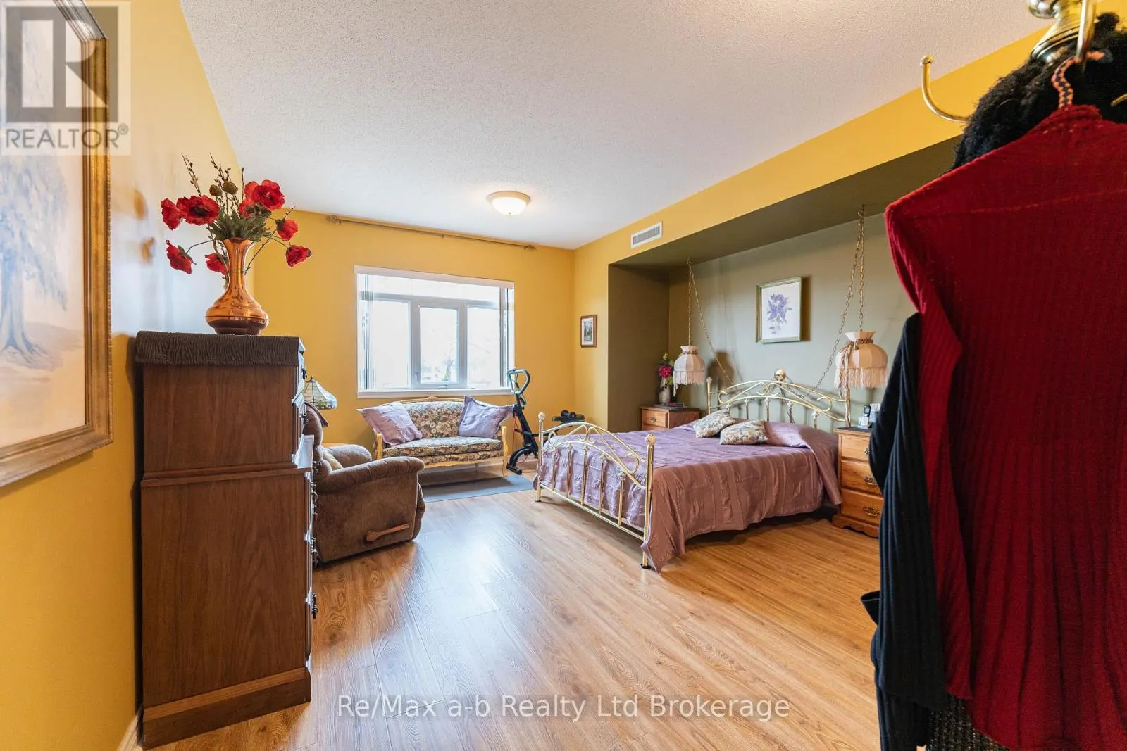 101 - 80 BRIDGE STREET E, #101