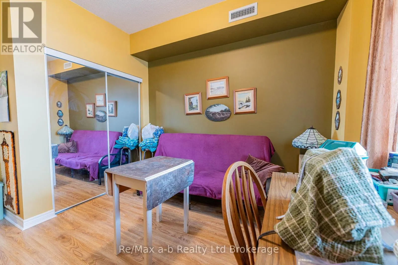 101 - 80 BRIDGE STREET E, #101
