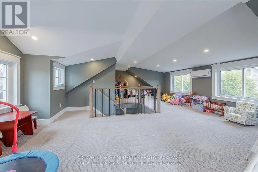 719 WELLAND ROAD