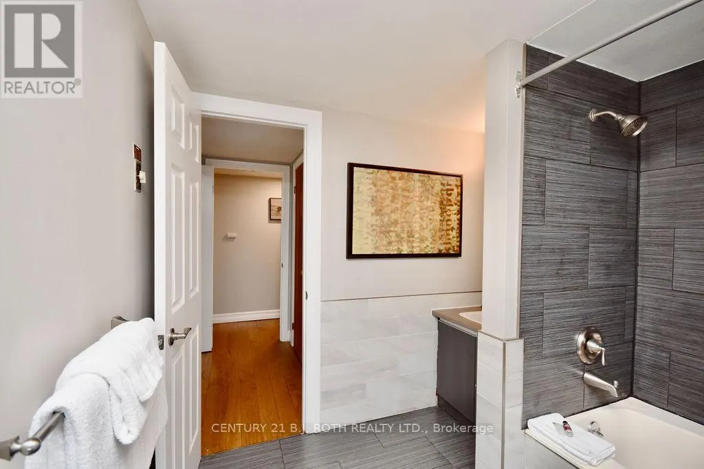 127 - 107 WINTERGREEN PLACE