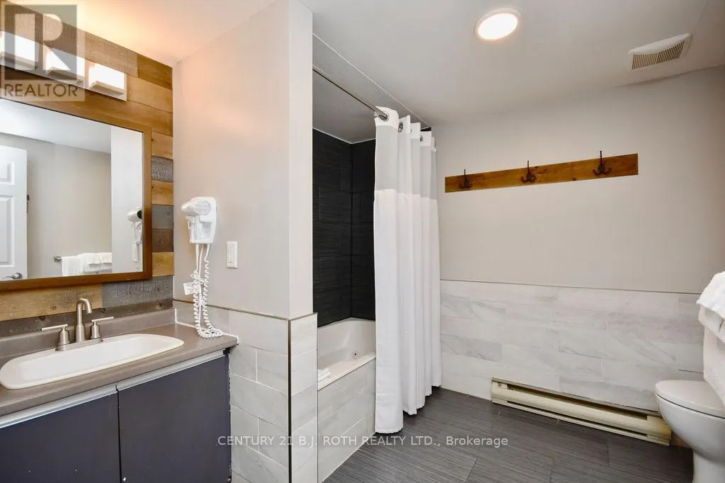 127 - 107 WINTERGREEN PLACE