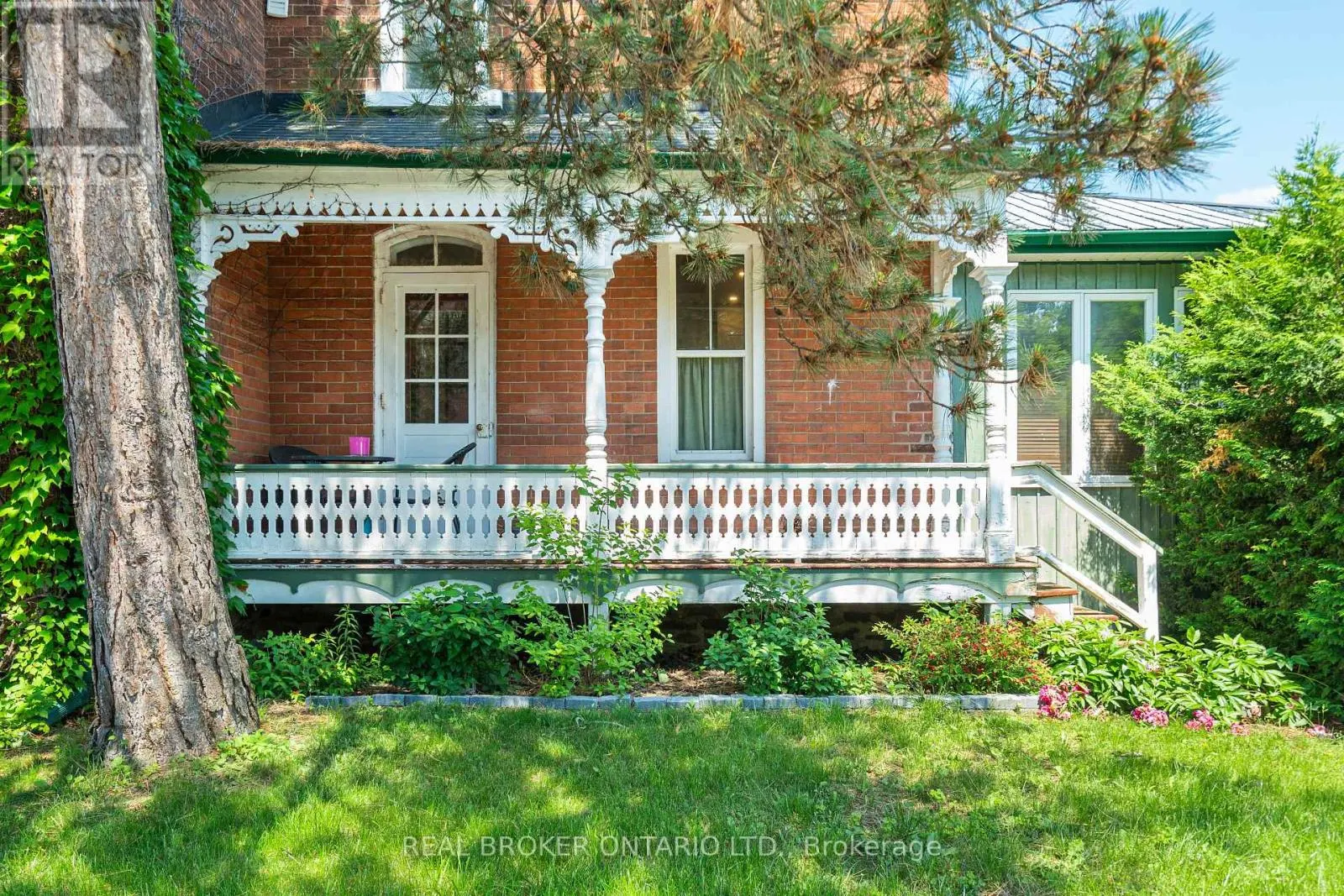 74 LAKE AVENUE W