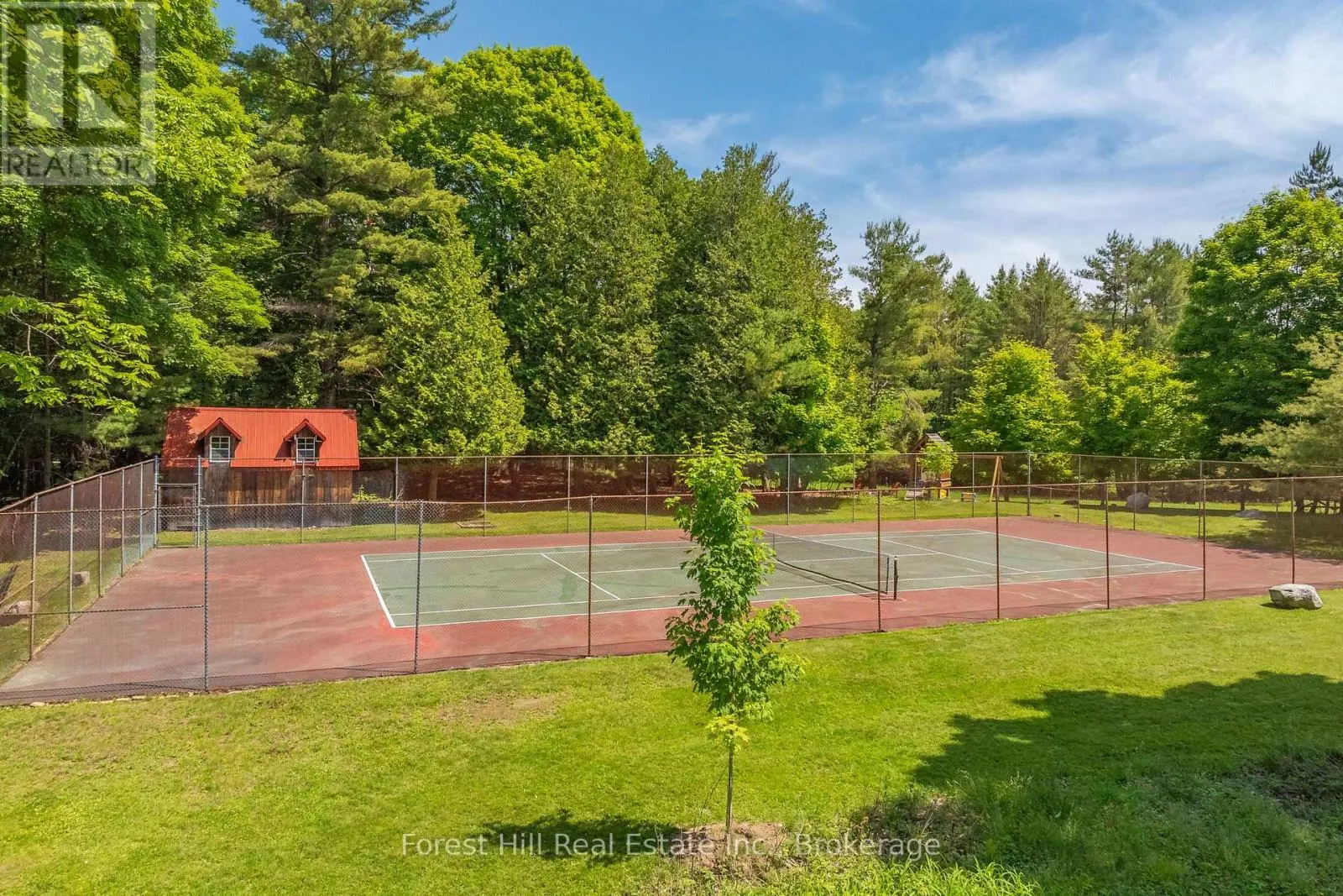1054 FAIR-LEE PARK ROAD