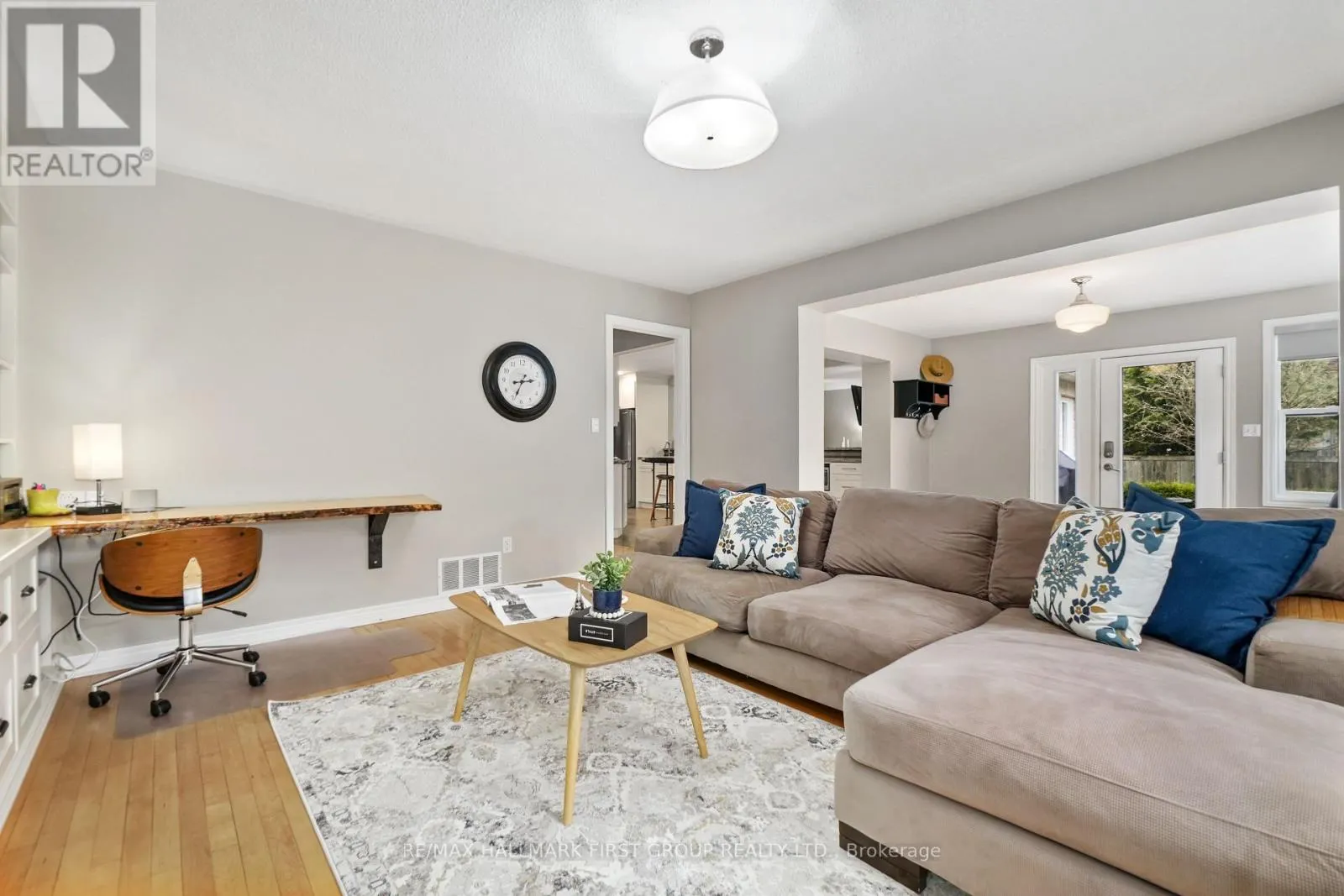 3905 LAROSE CRESCENT