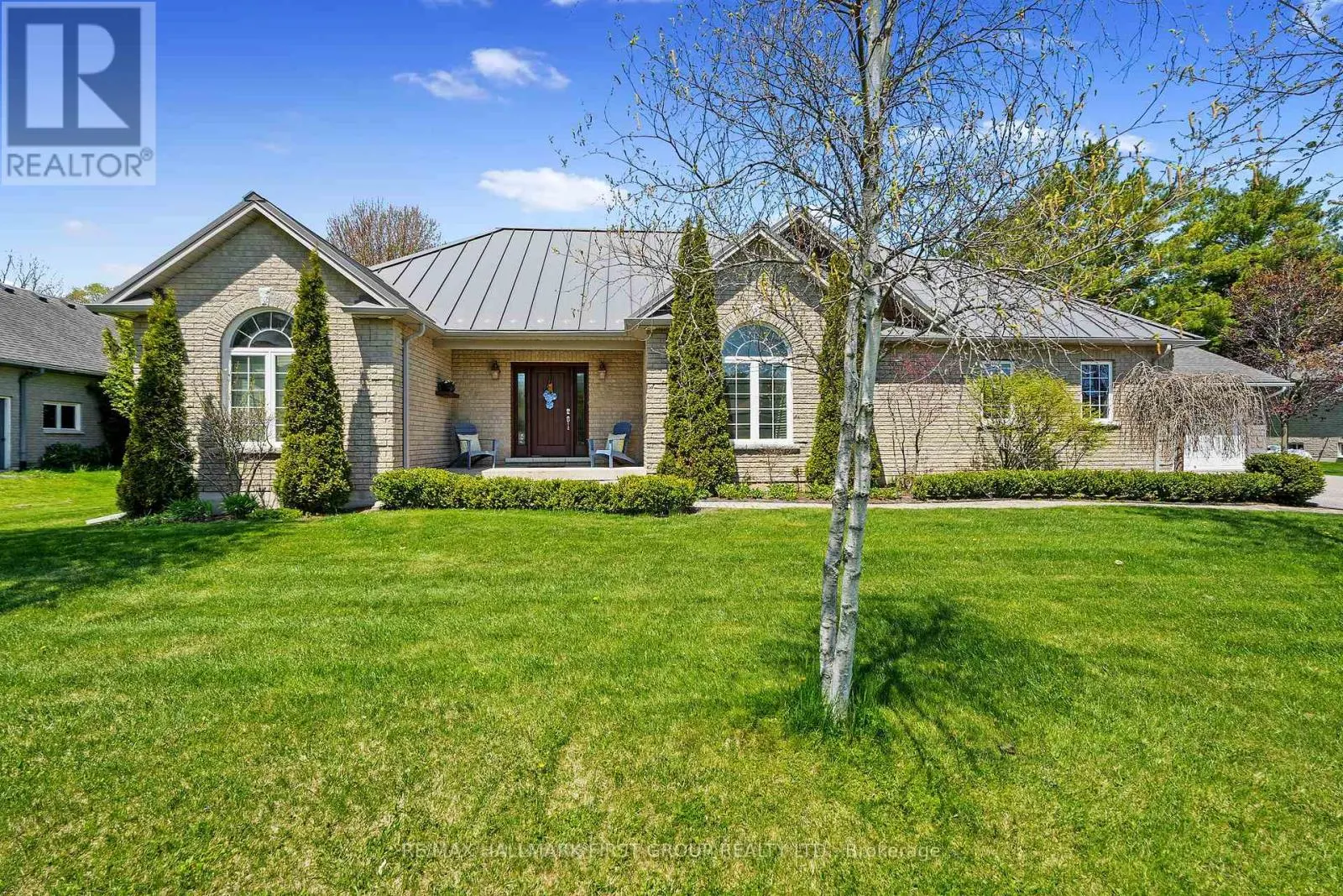 3905 LAROSE CRESCENT