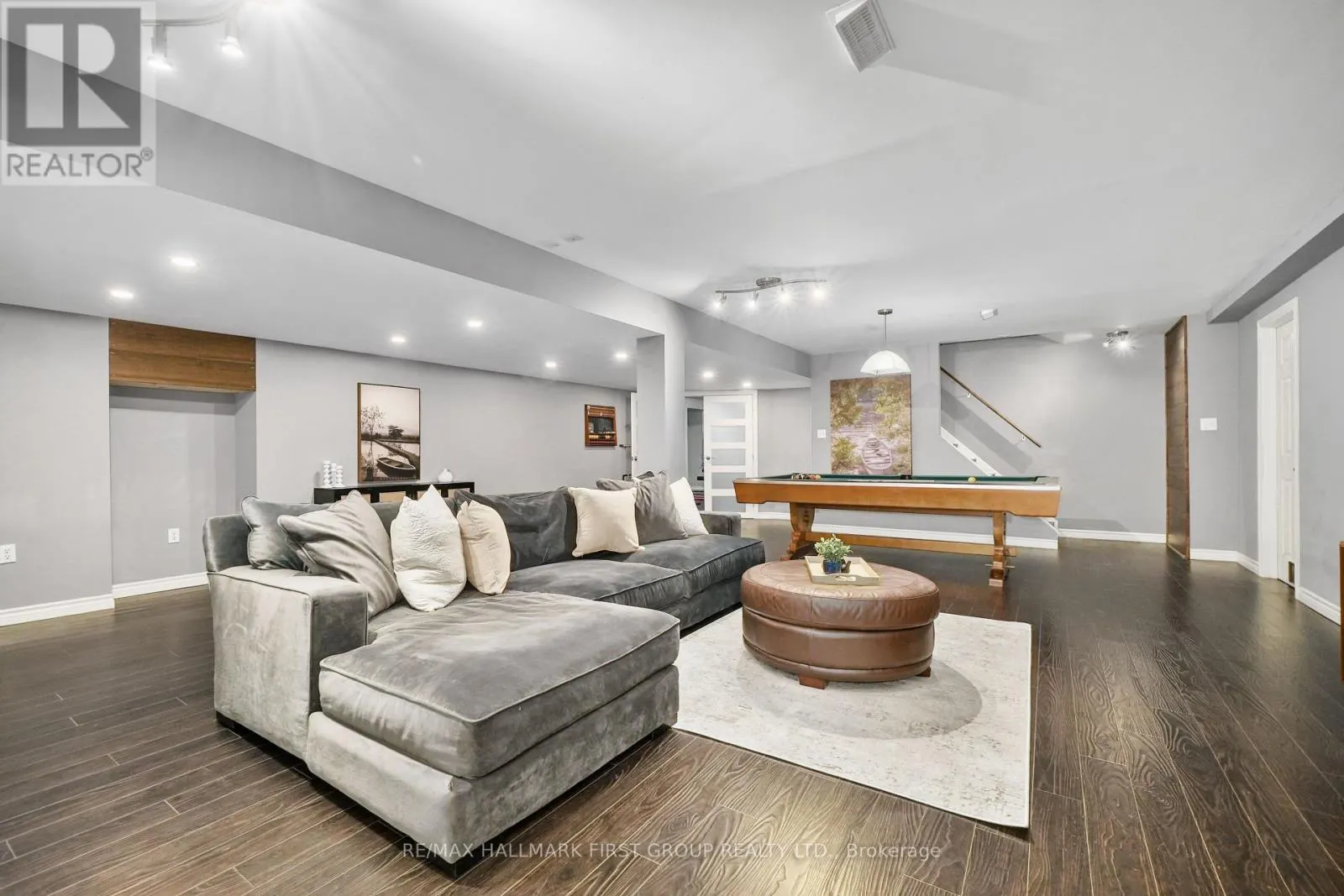 3905 LAROSE CRESCENT