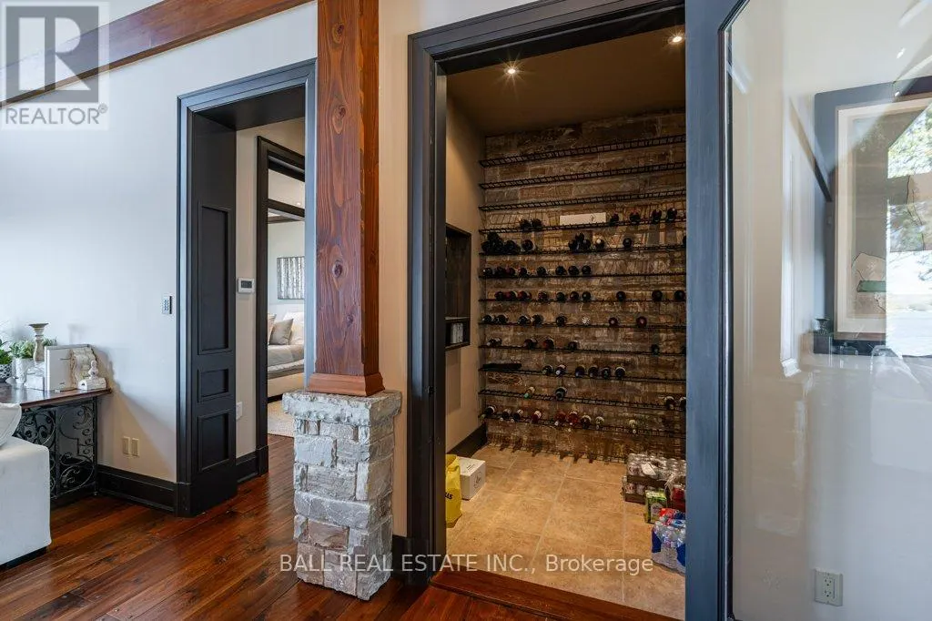 890 BIRCHVIEW ROAD