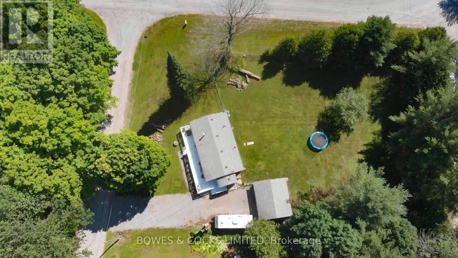 1545 WESTVIEW CRESCENT