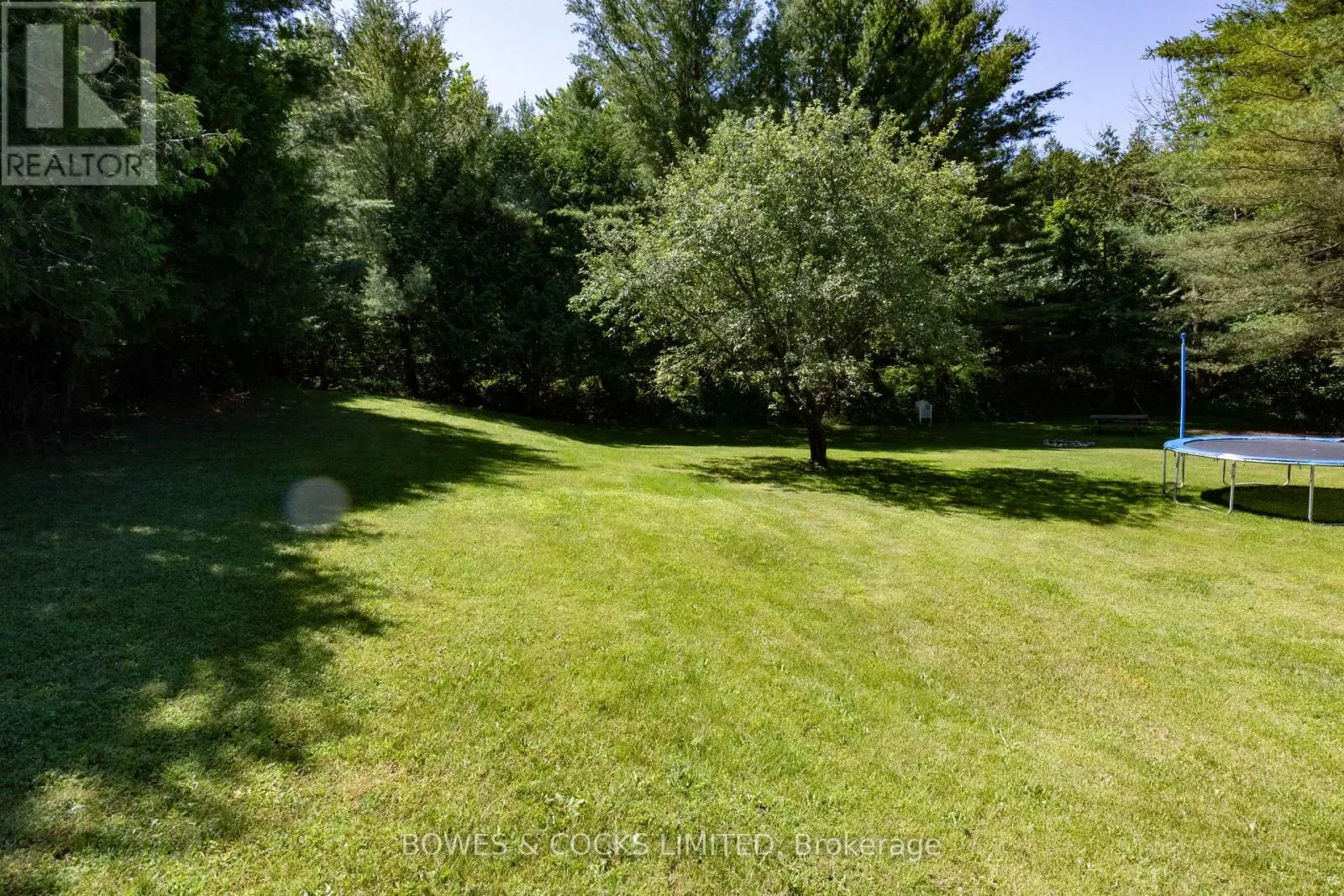 1545 WESTVIEW CRESCENT