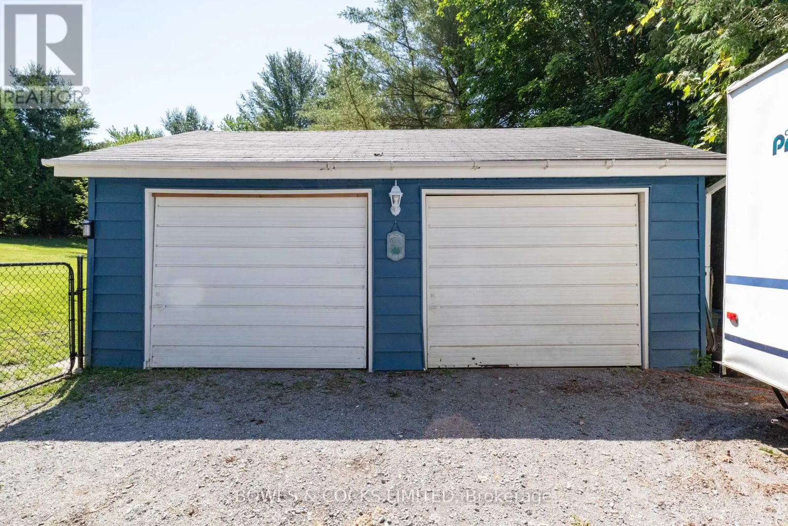 1545 WESTVIEW CRESCENT