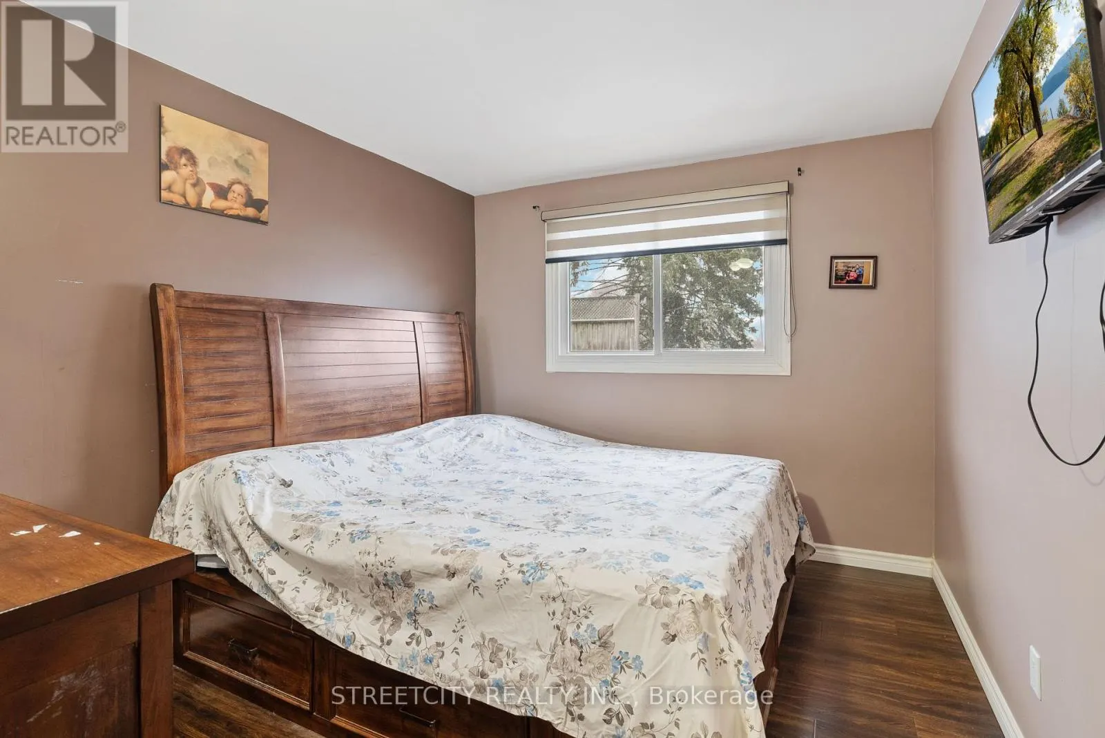 54 BRENNAN DRIVE N