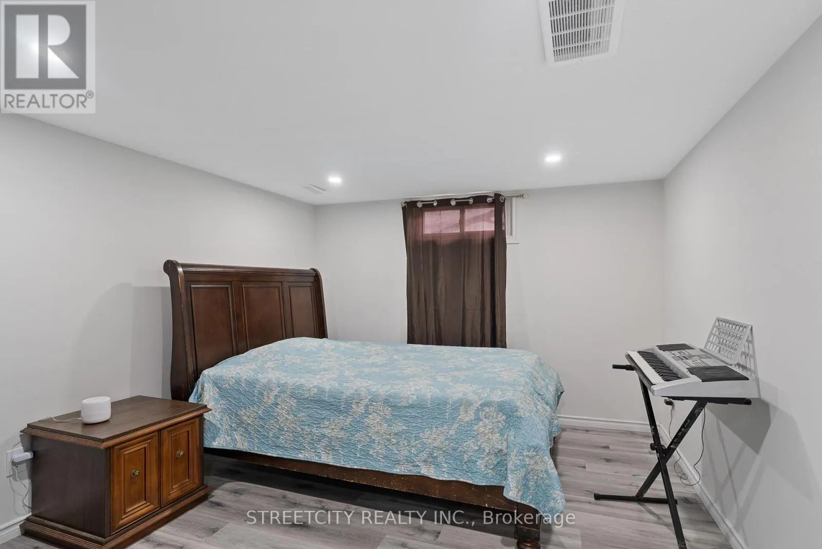 54 BRENNAN DRIVE N