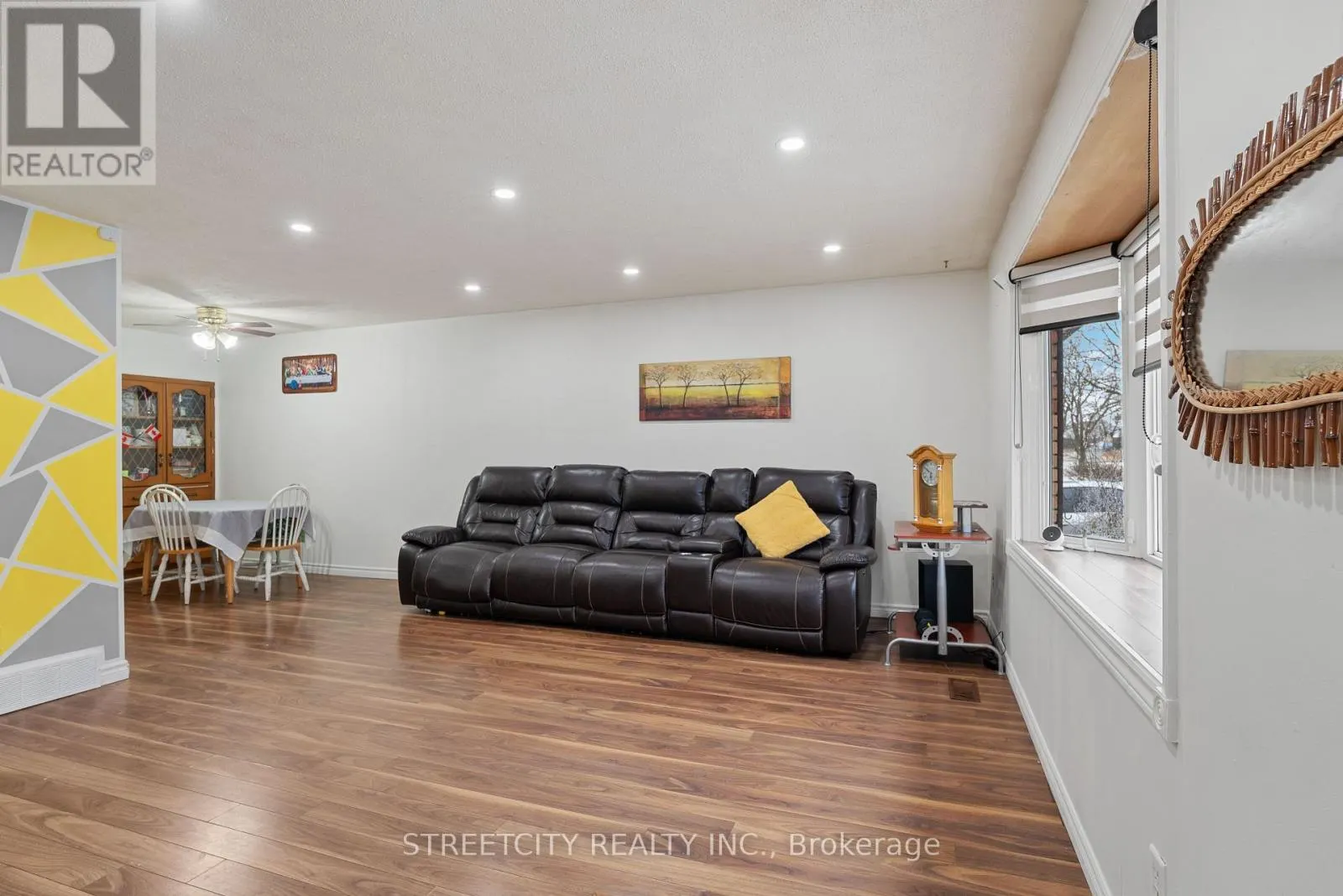 54 BRENNAN DRIVE N
