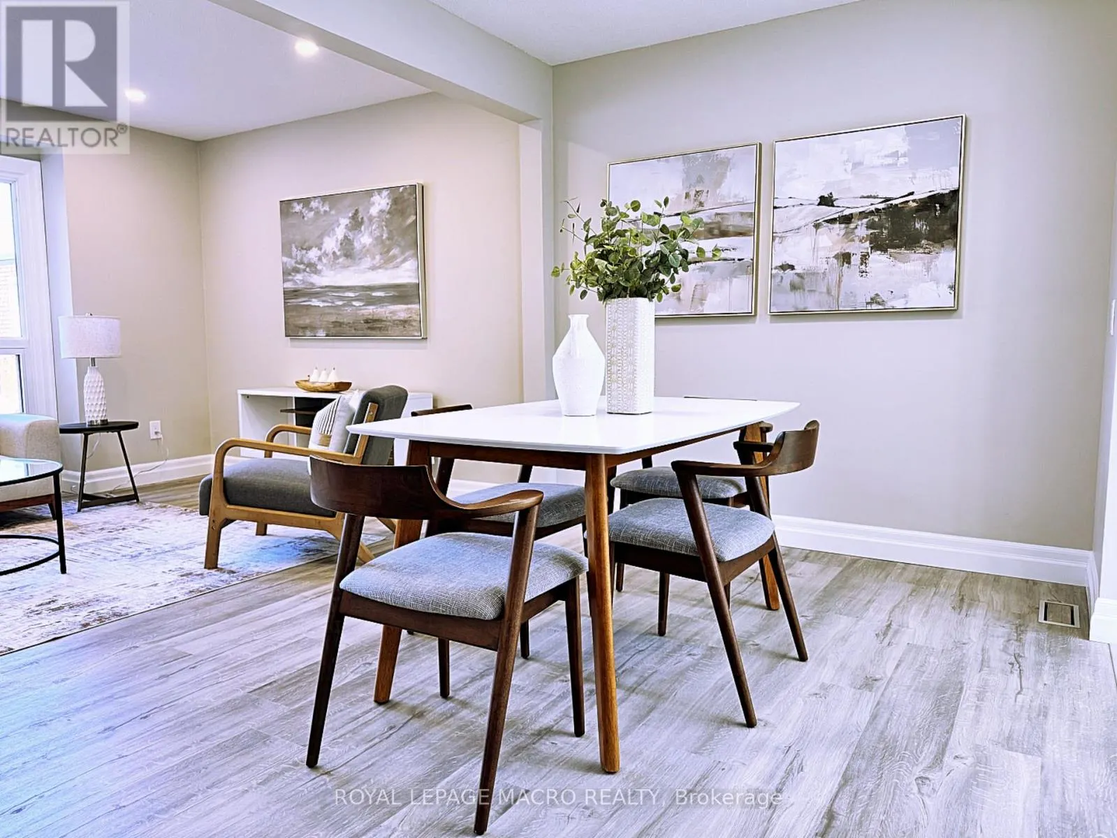 35 - 125 BONAVENTURE DRIVE