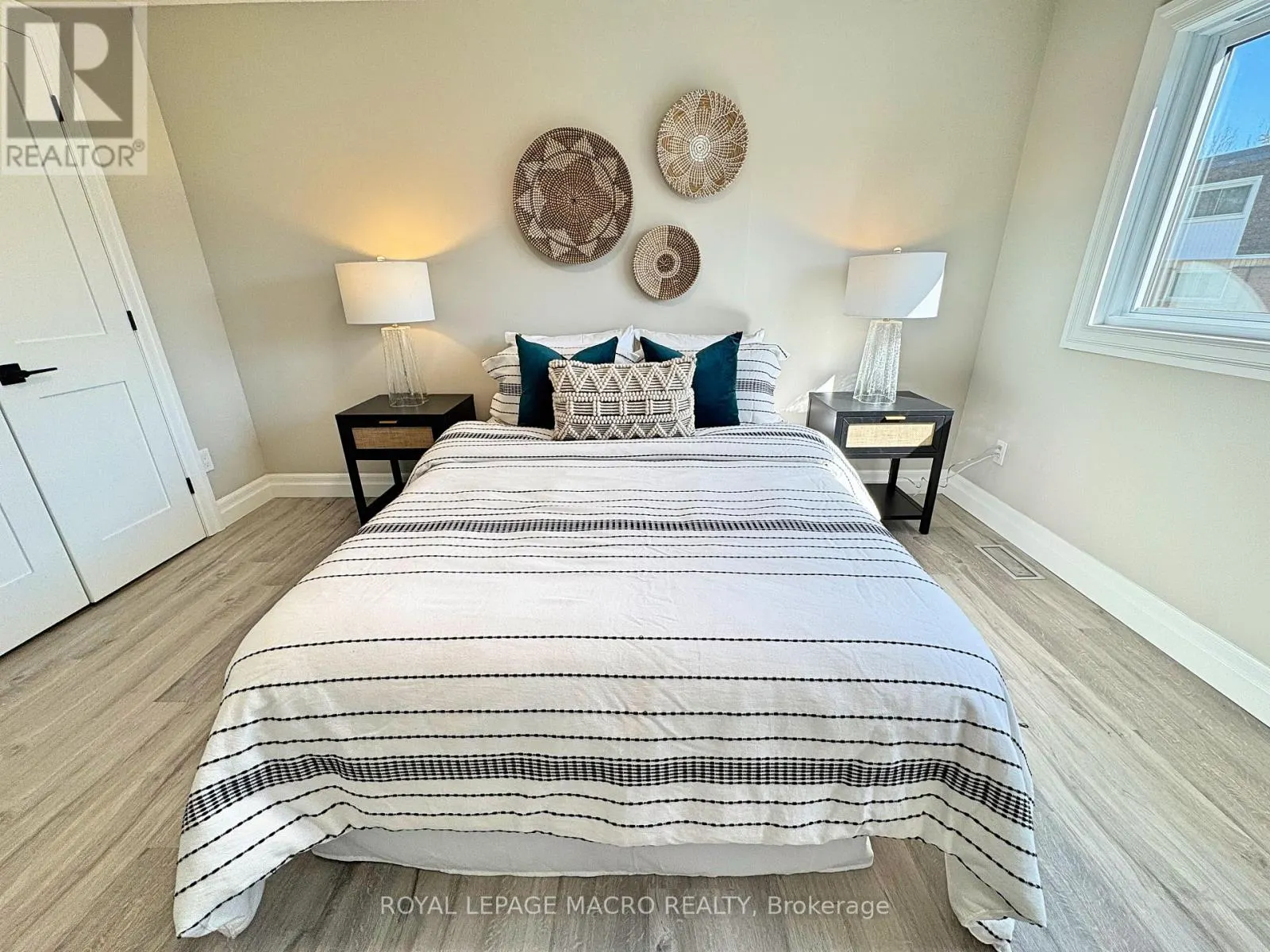 35 - 125 BONAVENTURE DRIVE